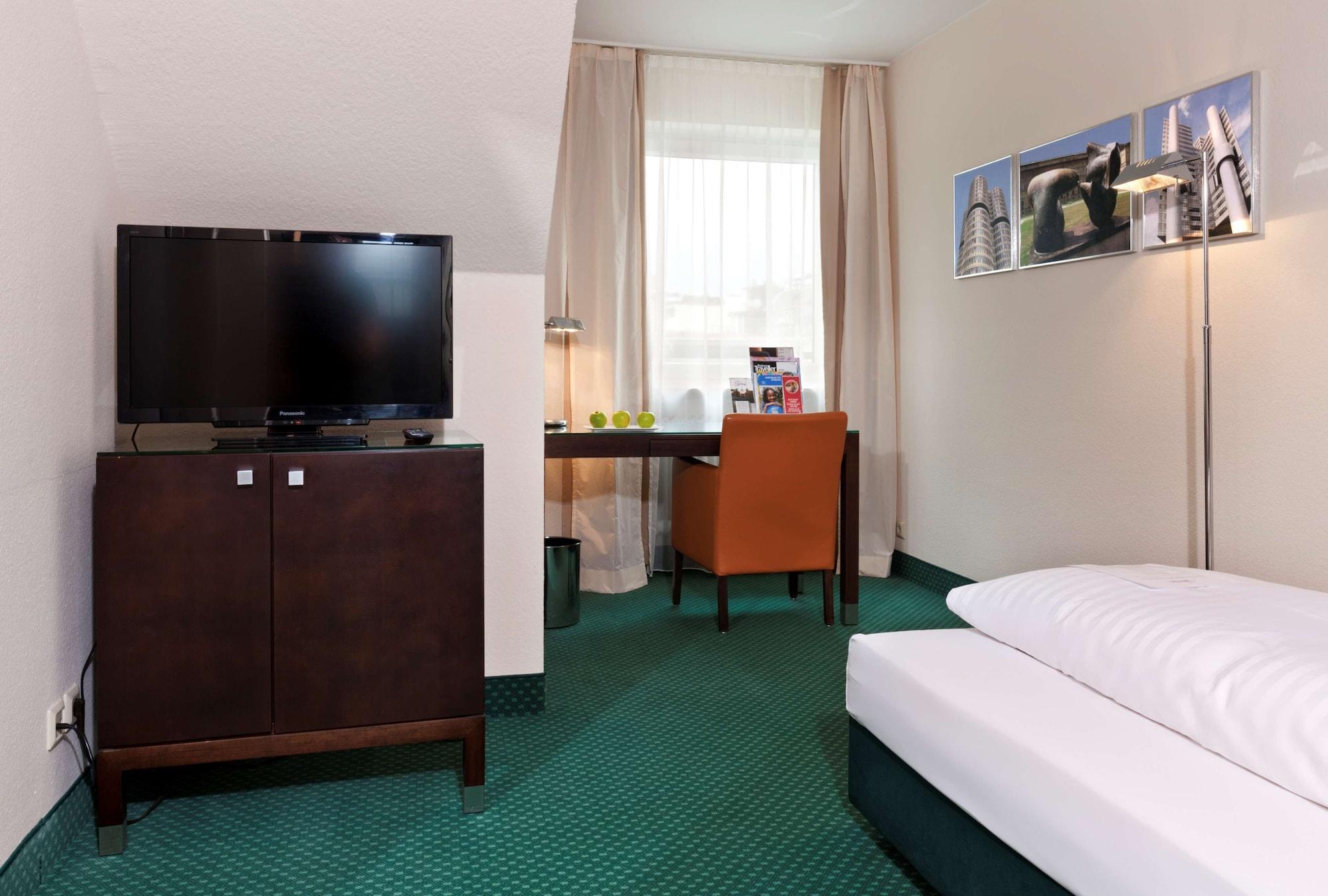 Flemings München-schwabing Hotel 4*